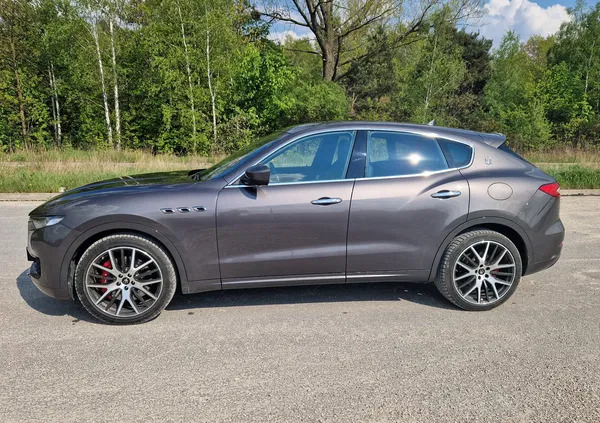 maserati levante Maserati Levante cena 188000 przebieg: 138000, rok produkcji 2016 z Warszawa